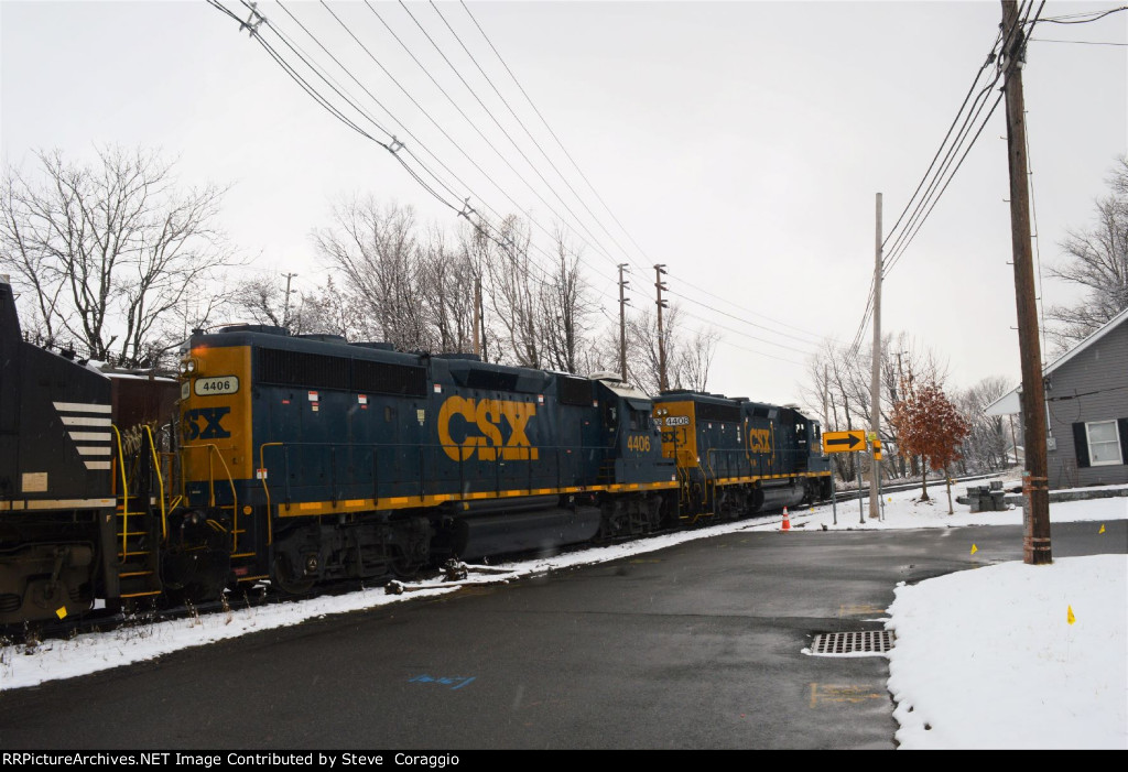 CSX 4406 & CSX 4408